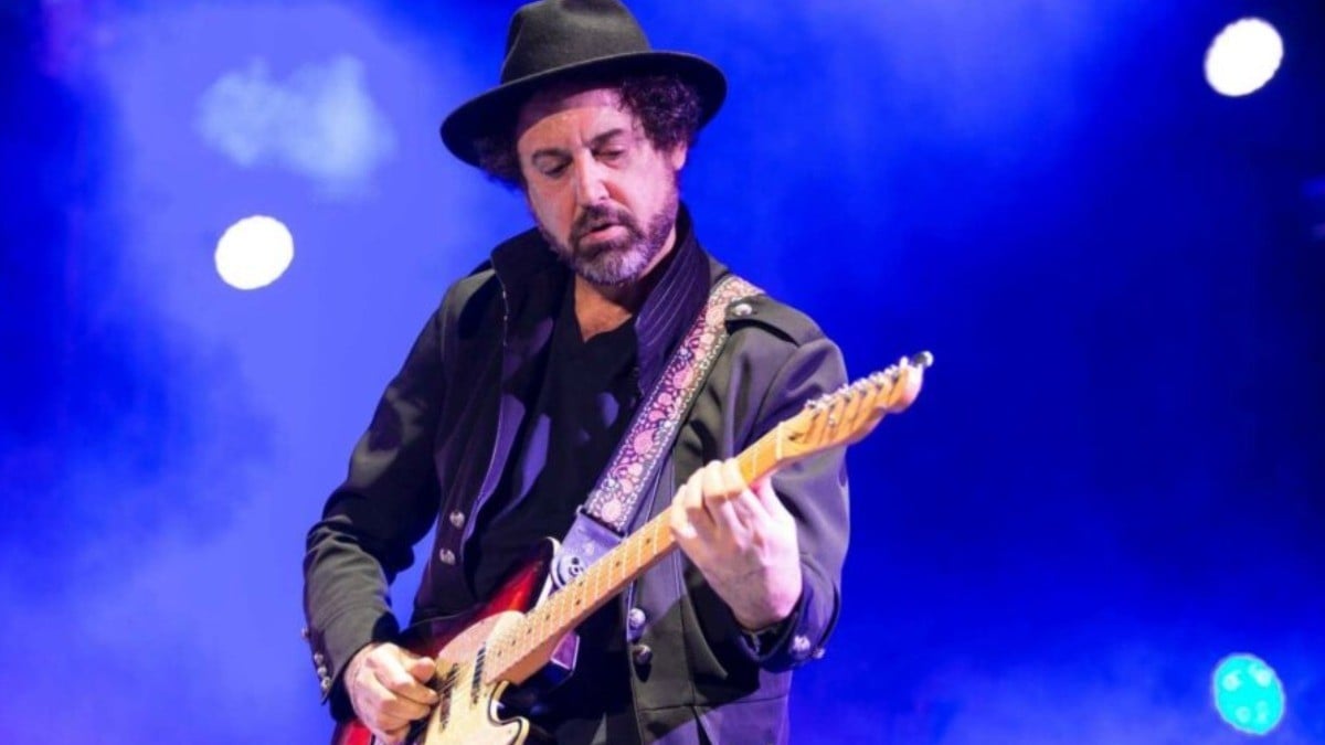 Alejandro Marcovich permanece en coma por derrame cerebral
