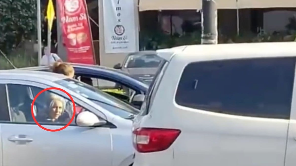 VIDEO Exalcaldesa Bárbara Botello choca en carambola en Mariano Escobedo