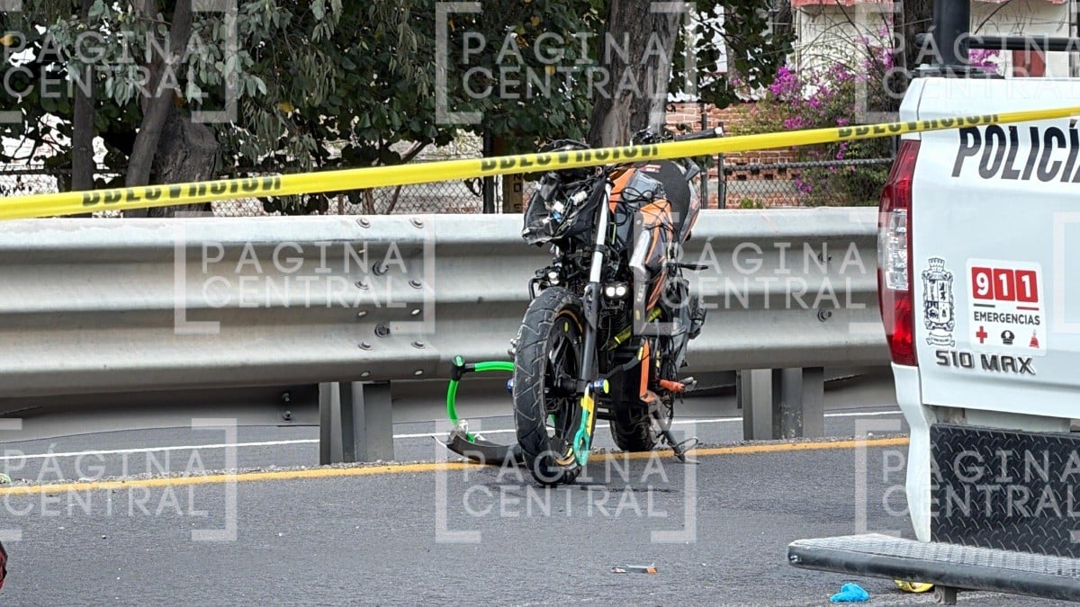 Mueren dos tras persecución por moto robada Mueren dos tras persecución por moto robada
