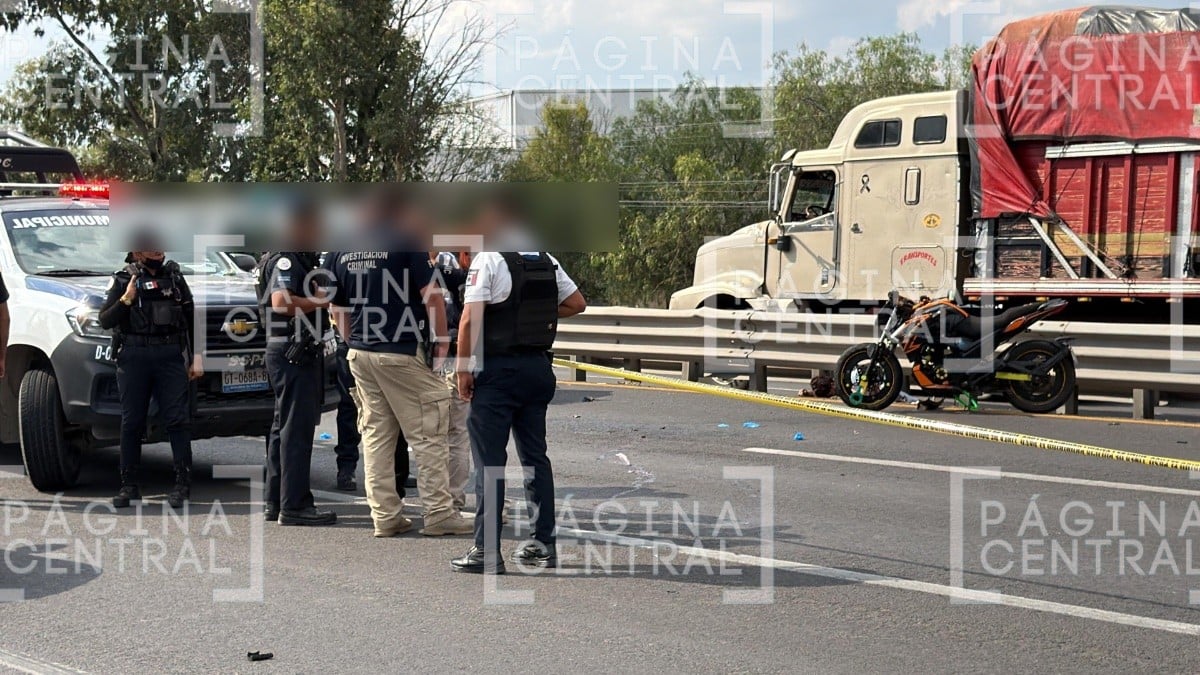 Mueren dos tras persecución por moto robada Mueren dos tras persecución por moto robada