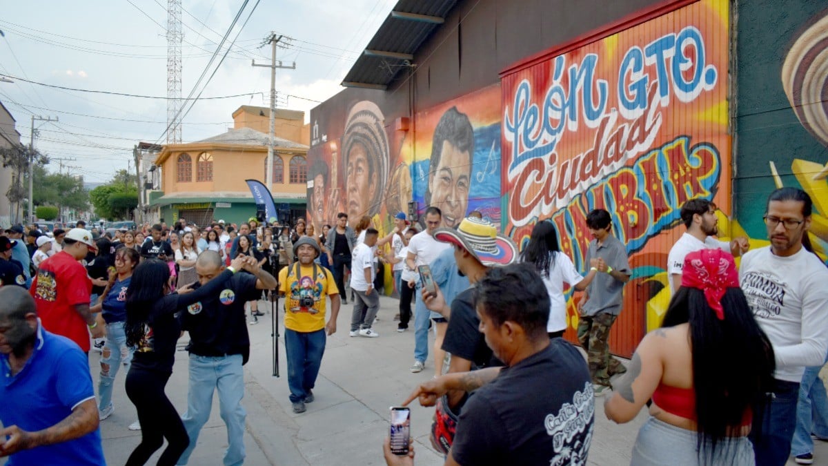 ¡Homenaje al sonidero! En León ya hay un mural dedicado por completo a la cumbia
