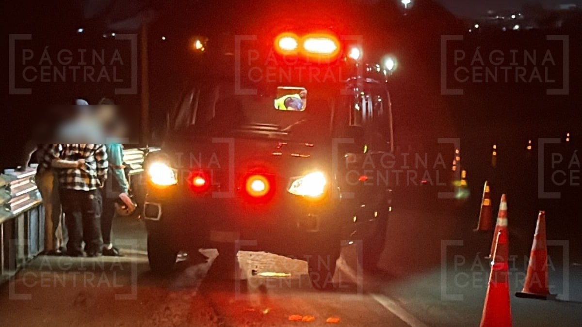 Motociclista resulta lesionado tras chocar contra muro en la León-Aguascalientes