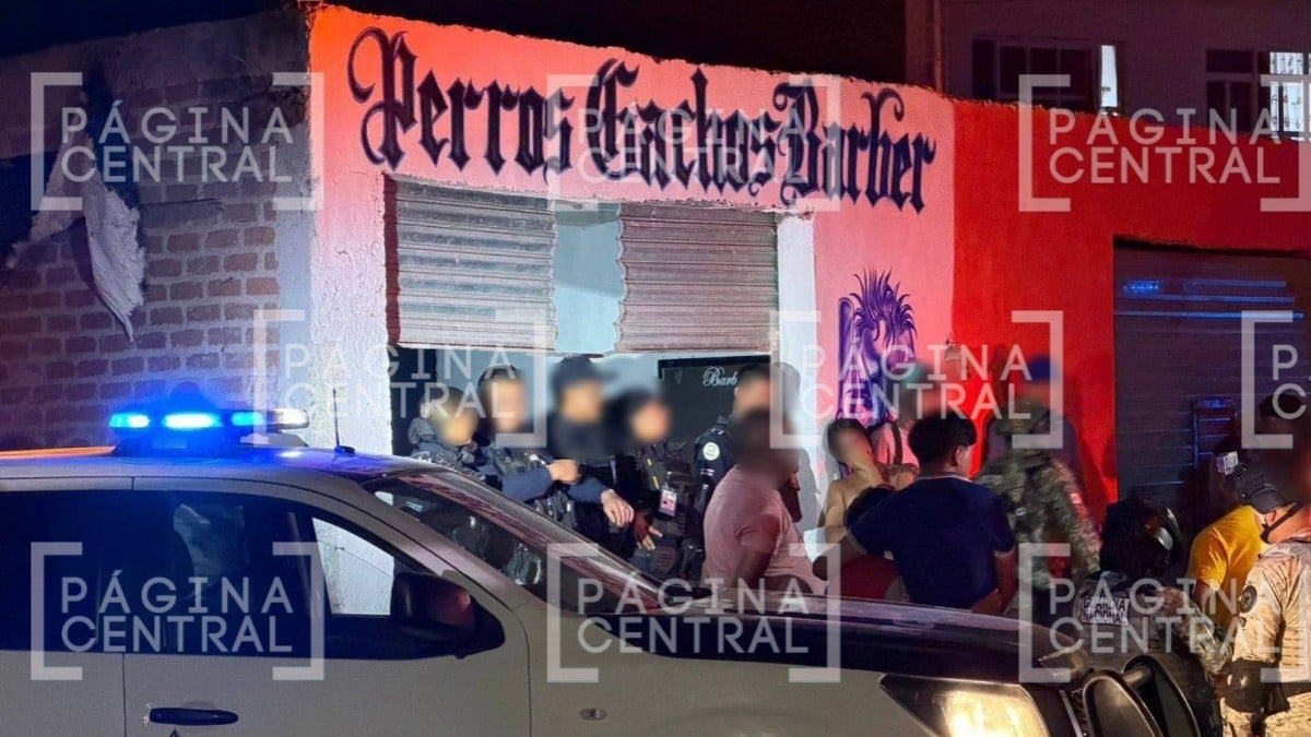 Asesinan a balazos a un hombre dentro de una barbería en San Juan de Abajo