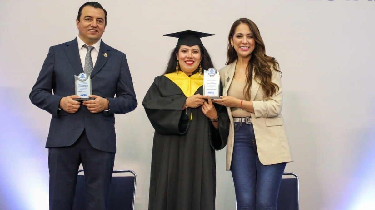 UVEG se consolida como referente educativo nacional con magno egreso desde la CDMX
