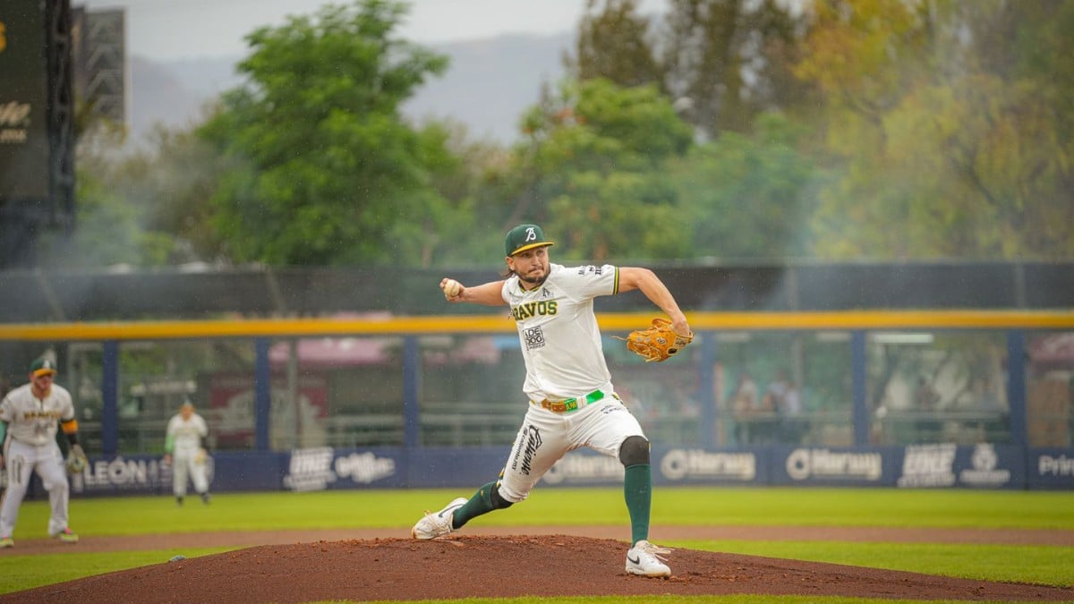 ¡Se les escapó la barrida! Bravos cae en el tercero ante Pericos en el Domingo Santana