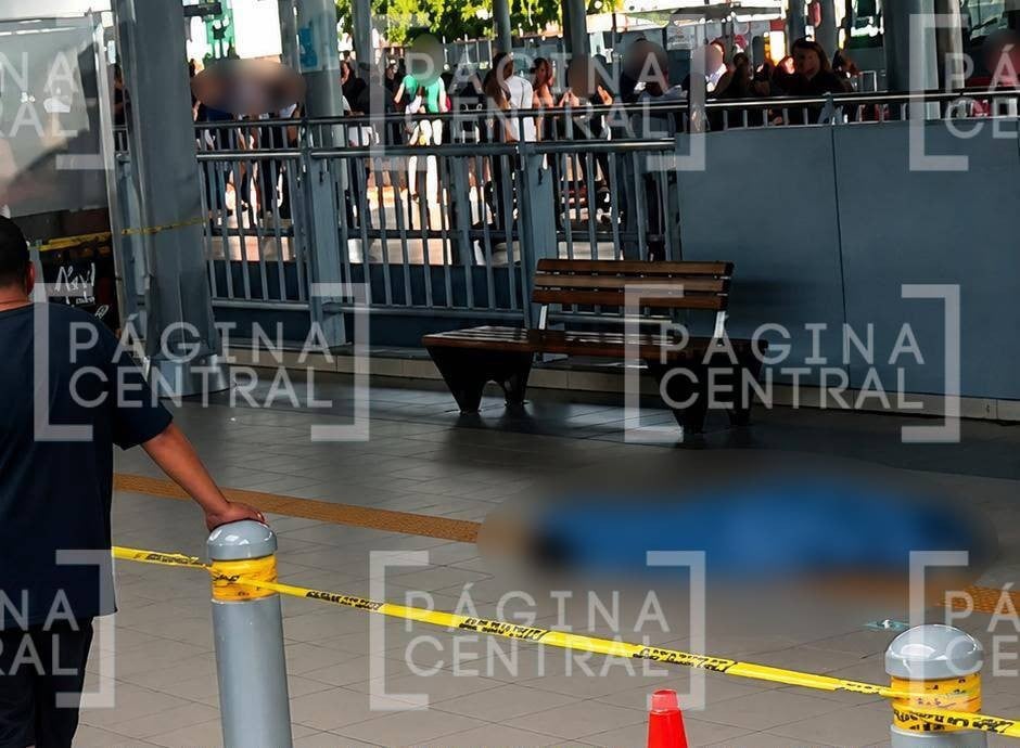 Tragedia en Base Delta: Muere mujer mientras esperaba el transporte