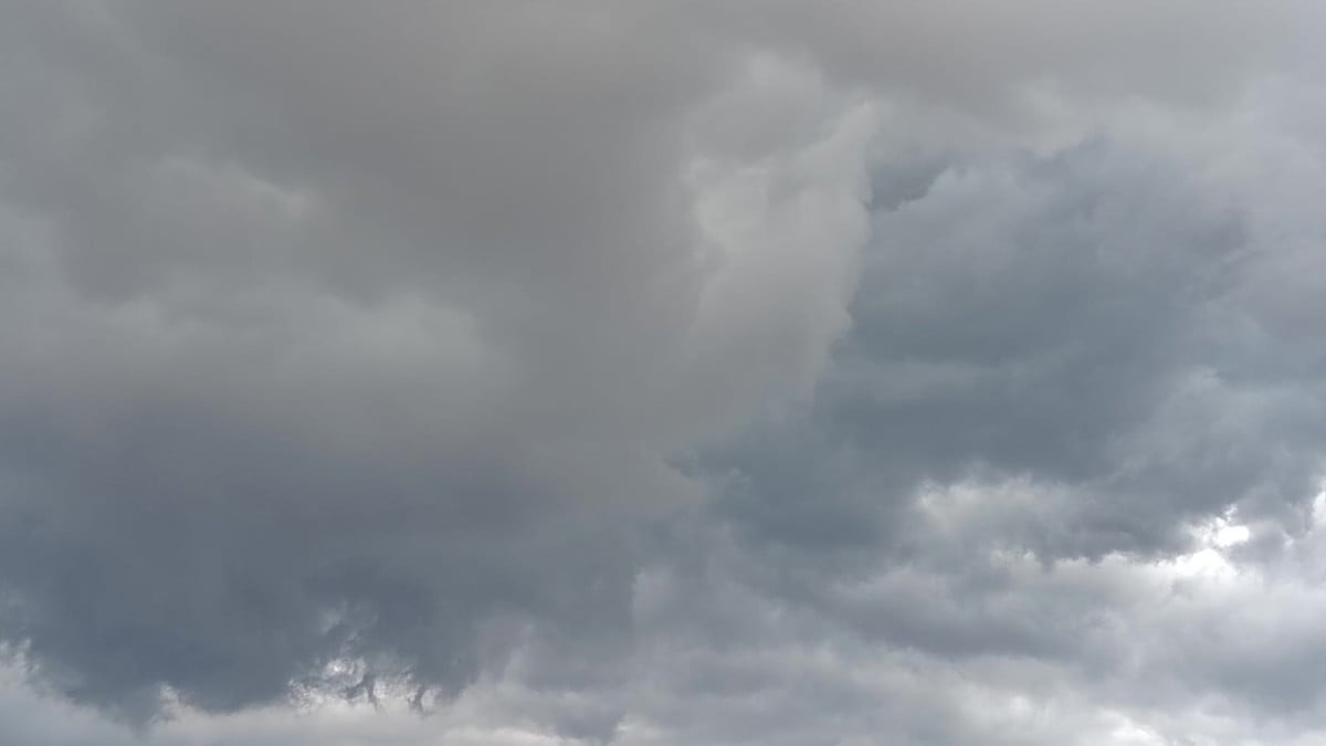 ¡Se cancela el domingo de lavar la ropa! Advierten por lluvias para León hoy