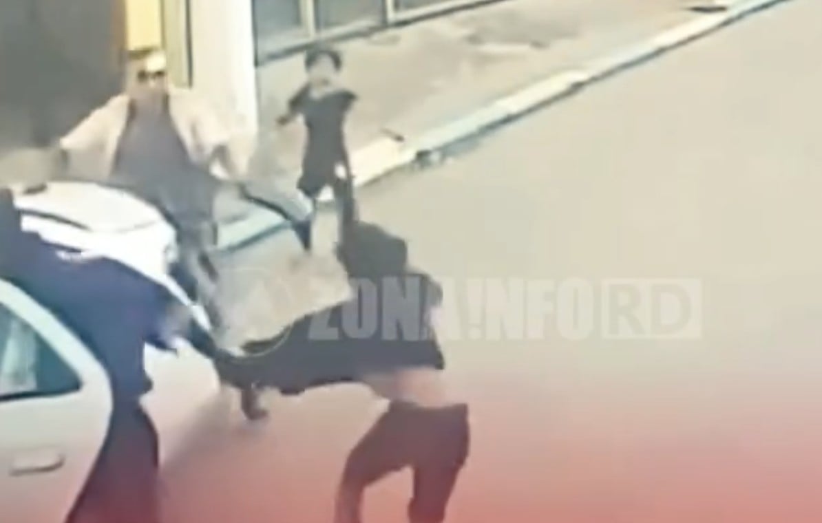 VIDEO ¡Apenas lo salvó! Hombre evita presunto secuestro