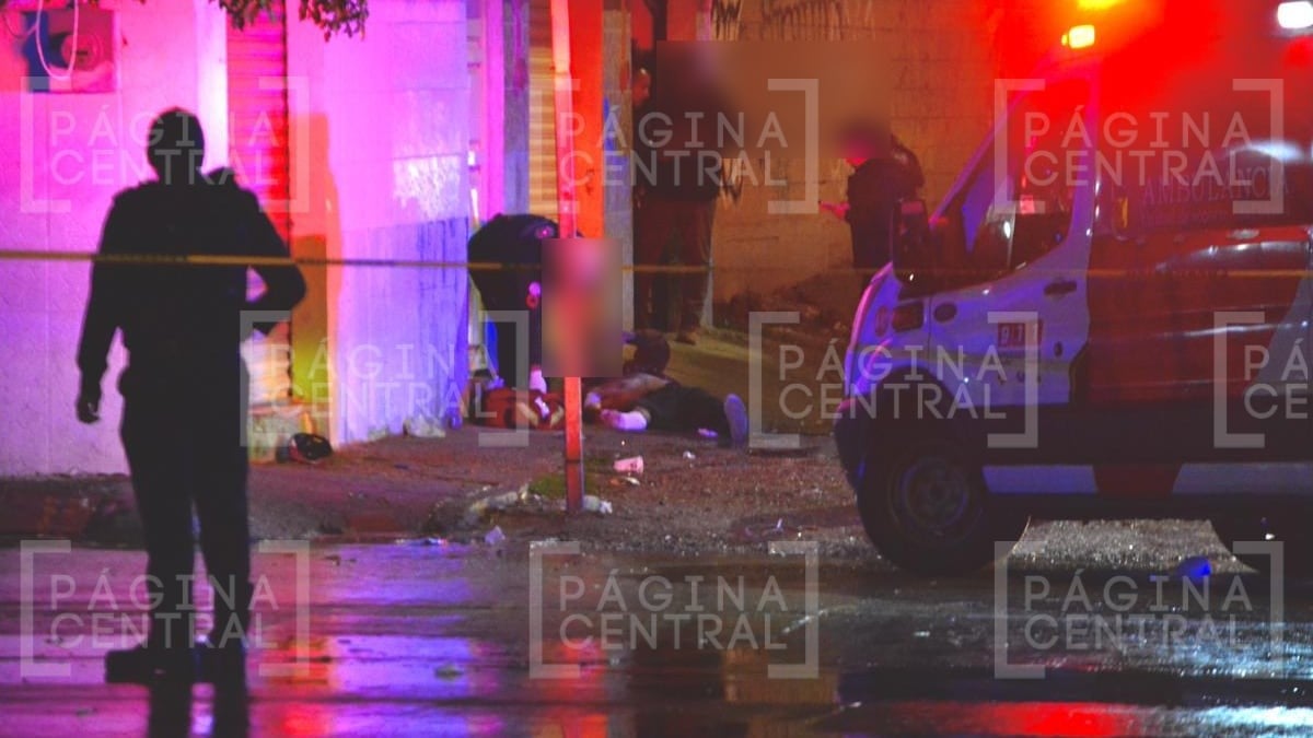 Balean a dos en Romita