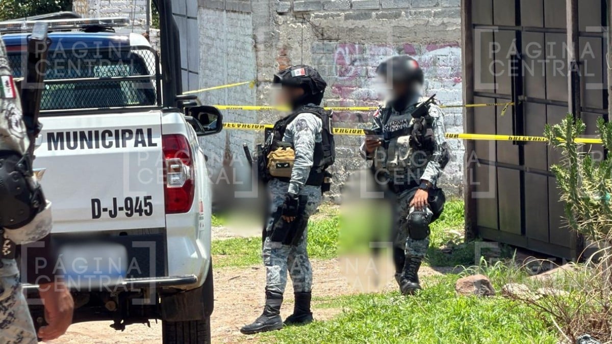¡Horror! Vecinos iban por un baldío cuando vieron piel en bolsas negras en Balcones de la Joya