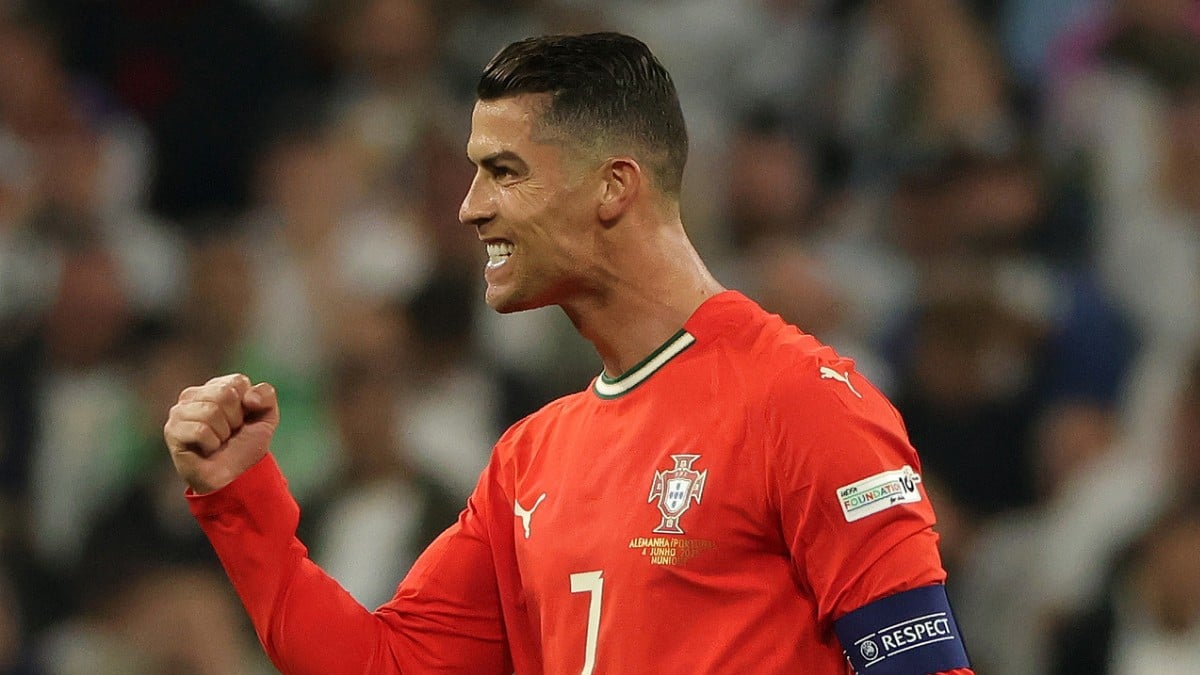 Despiertan Cristiano y Portugal con 'manita' ante Uzbekistán
