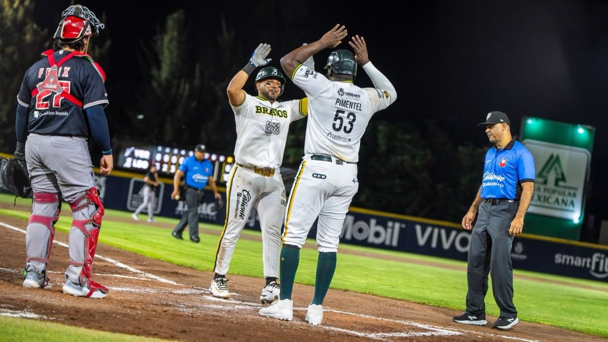 ¡Los Bravos explotan ante su afición! Leoneses arrancan con paliza la serie ante El Águila