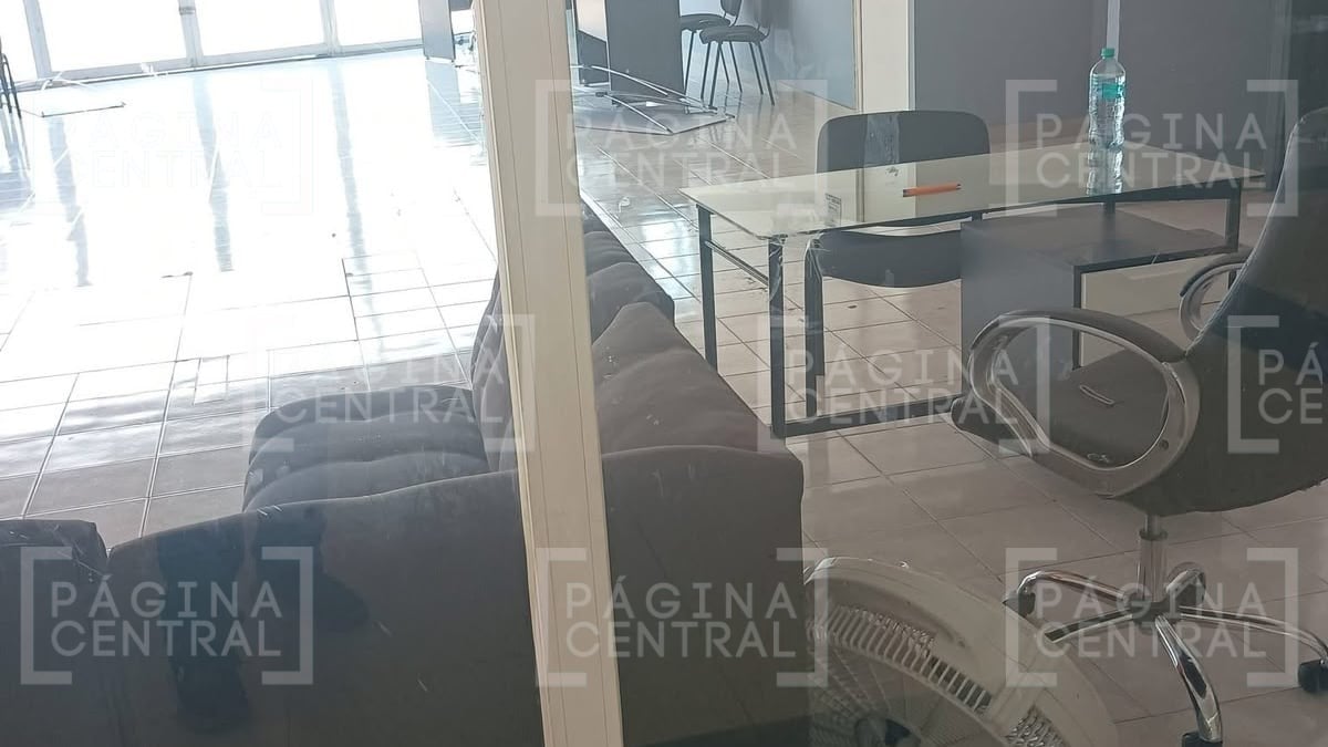 Clientes denunciaron que la financiera Alvex desapareció de su agencia en López Mateos; PROFECO acudió al lugar sin localizar a responsables