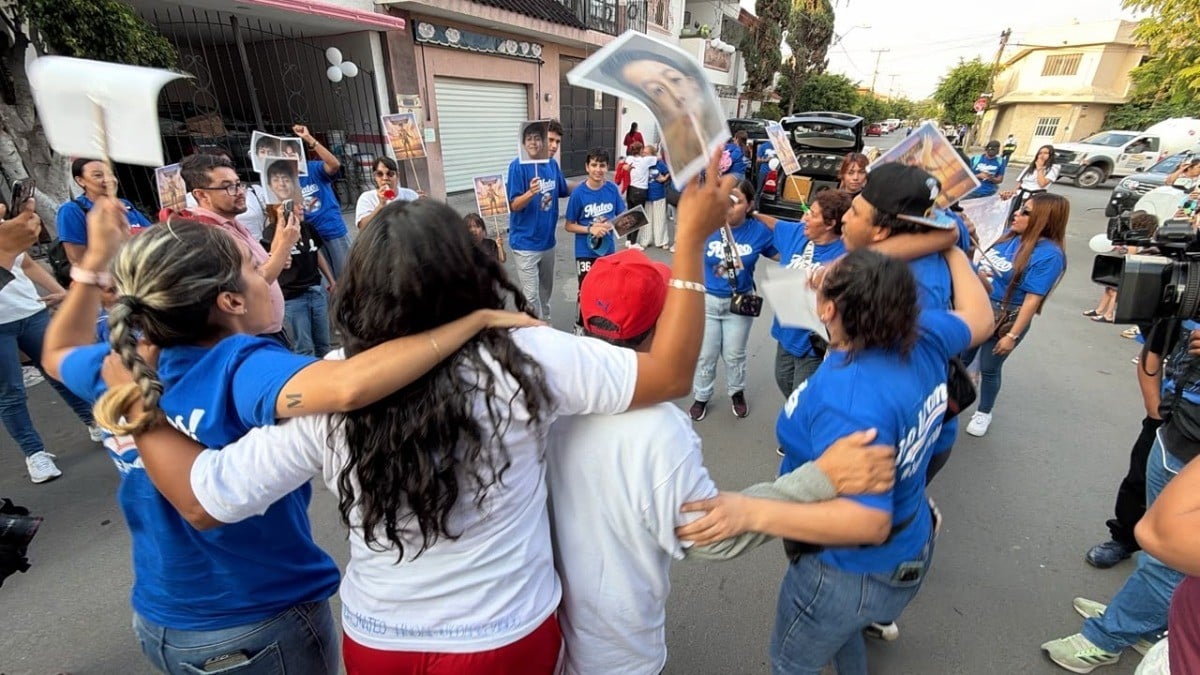 Familiares y amigos de Mateo celebran justicia con marcha en León