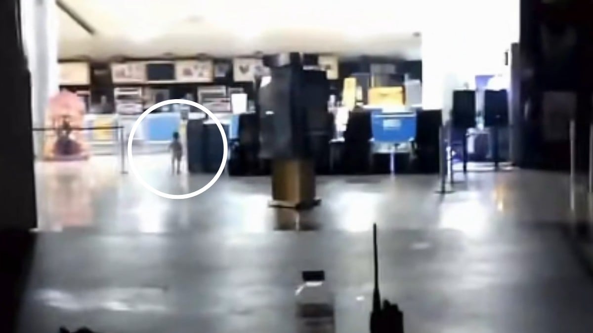 VIDEO ¡Espeluznante! Captan a presunto niño fantasma llorando en un cine vacío