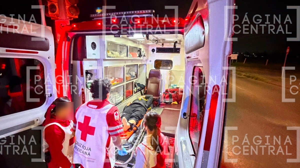 Joven motociclista lucha por su vida tras fuerte choque en el Tlacuache