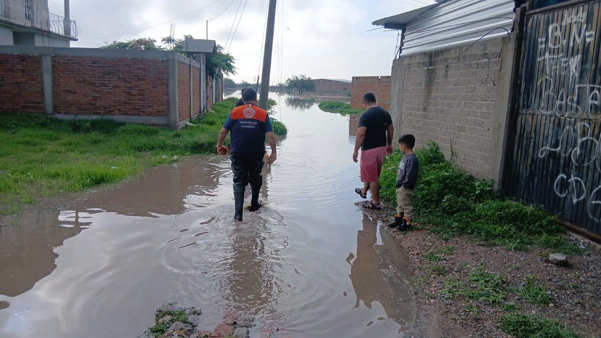 ¡El agua alcanzó un metro de altura! Fuertes lluvias provocan inundaciones en Salamanca