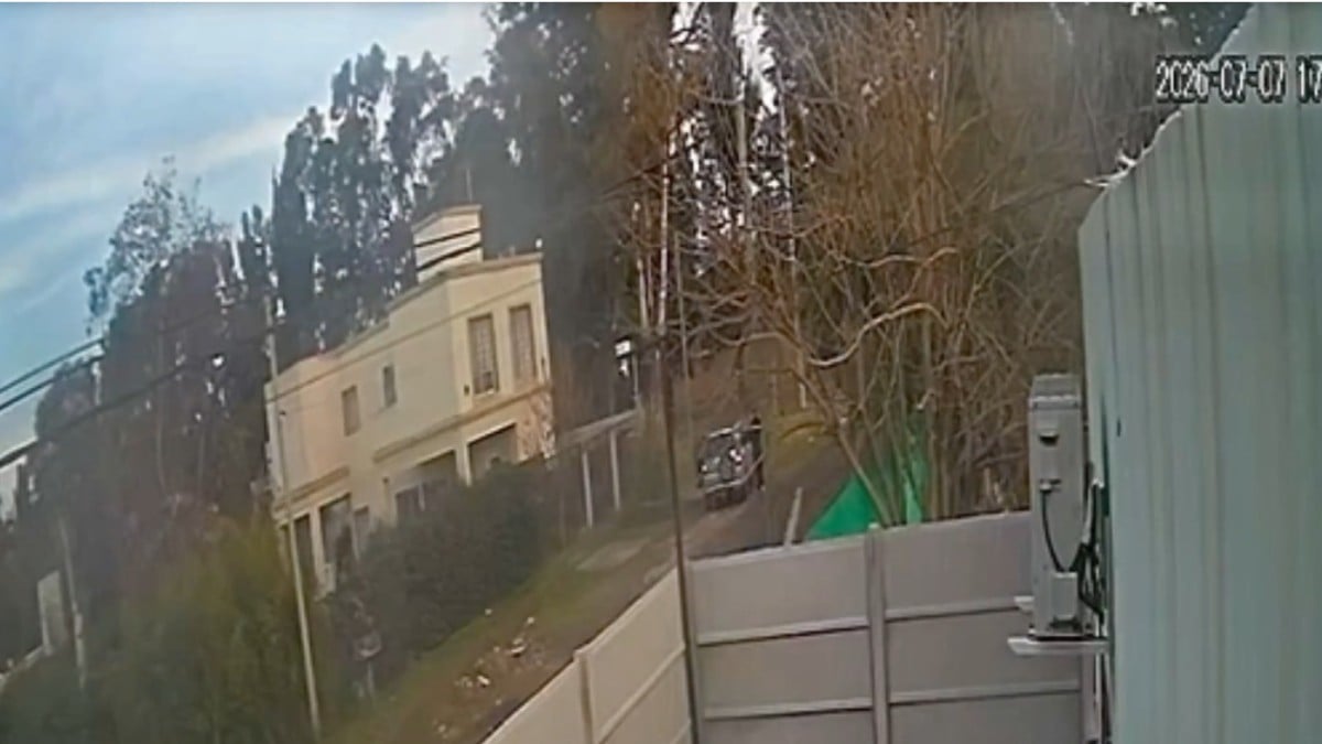 Entraron a robar a una casa y apuntaron un arma a un bebé de 2 años; un policía los abatió