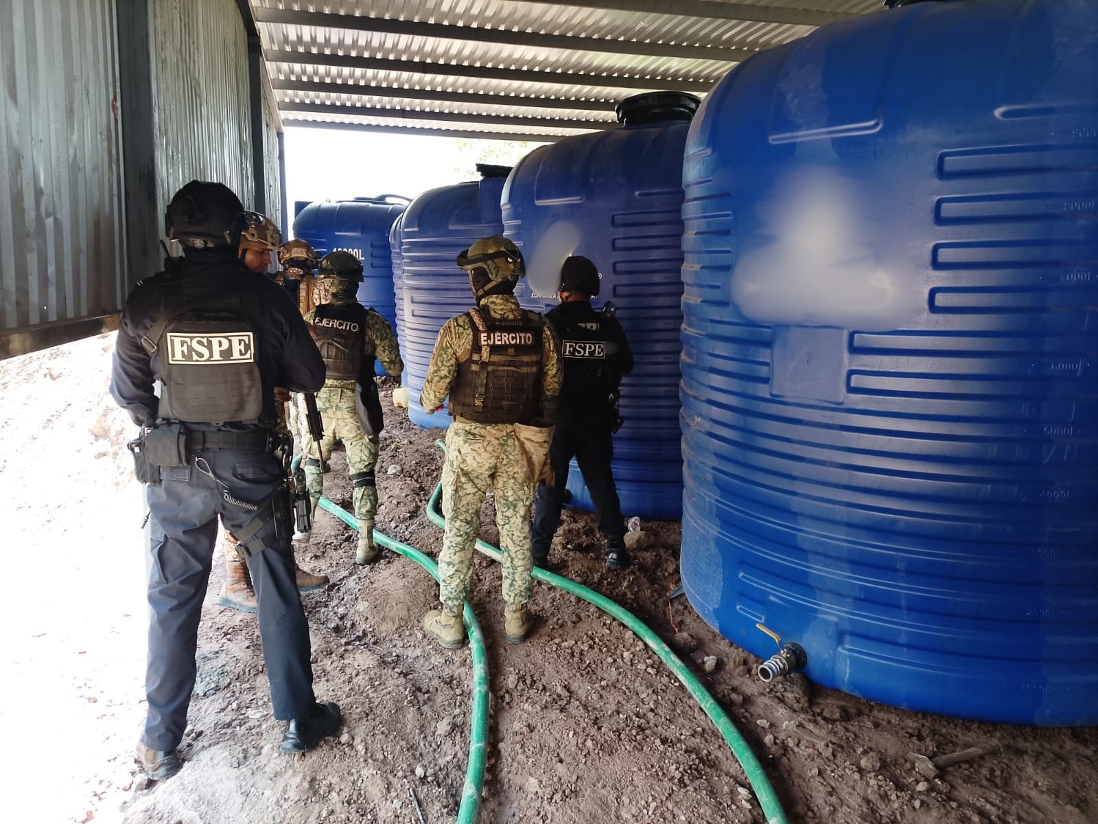 ¡Golpe al huachicol! Aseguran centros de almacenamiento en Villagrán y Pénjamo