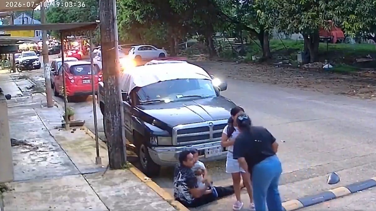 Casi atropellan a una familia
