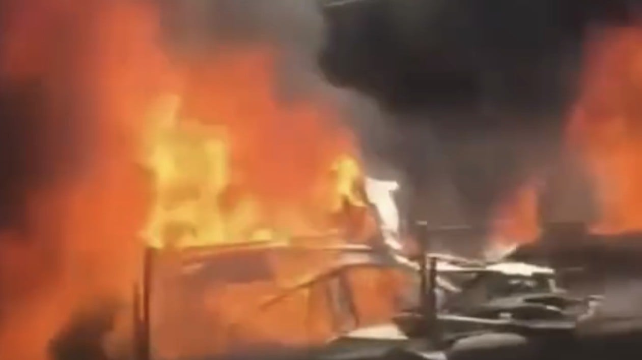 VIDEO ¡Fuerte accidente carretero! Deja 9 muertos y 10 heridos
