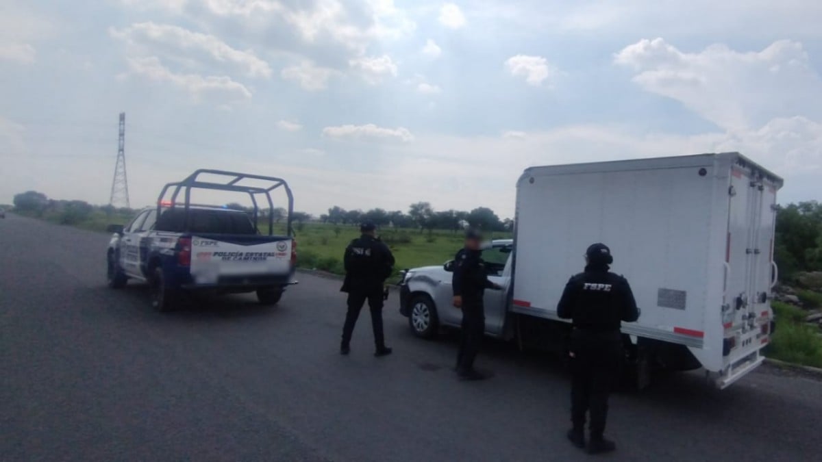 Camioneta robada en Apaseo