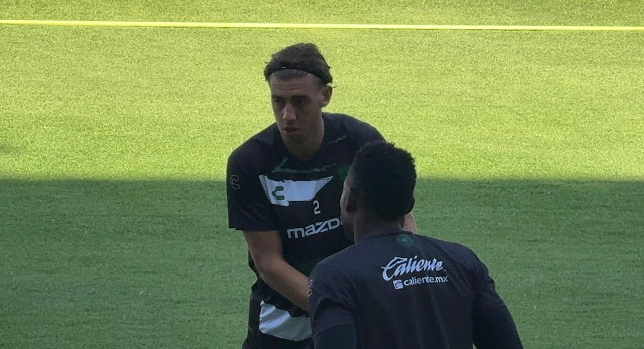 ¡Una baja más! Este jugador sale del Club León con destino a Chile
