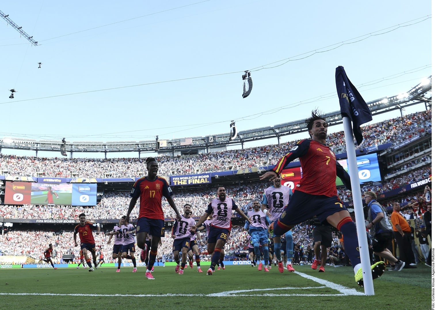 El trofeo de la Copa del Mundo de la FIFA tiene un nuevo dueño: España