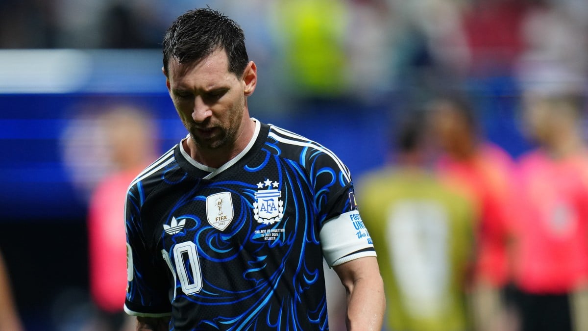 'Vamos a jubilar a Messi': aficionados de España