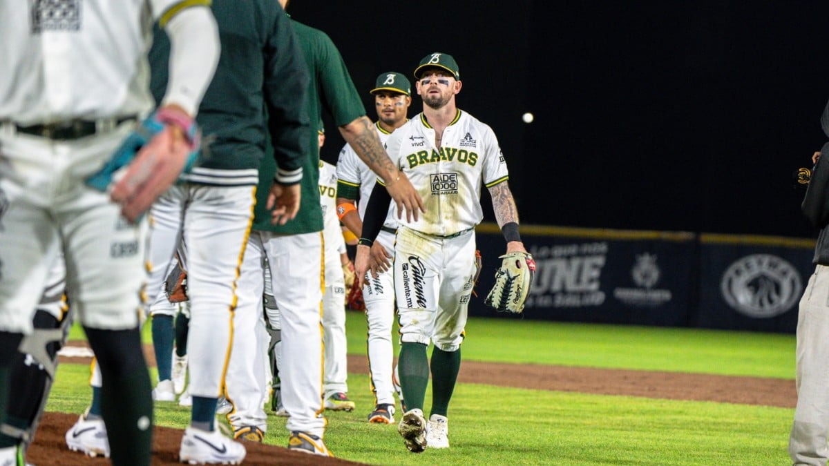 ¡Completaron la barrida! Bravos aguanta la explosión de los Leones y se lleva el tercero