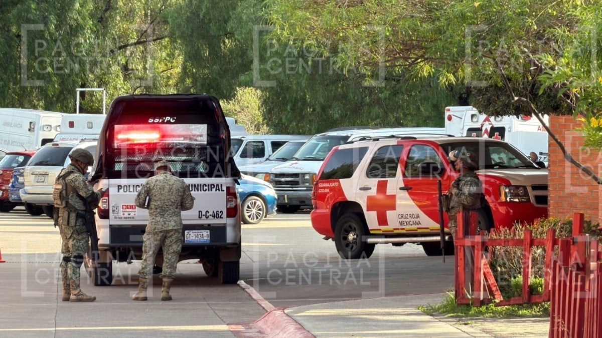 Llega una joven baleada a la Cruz Roja tras presunto intento de asalto en León