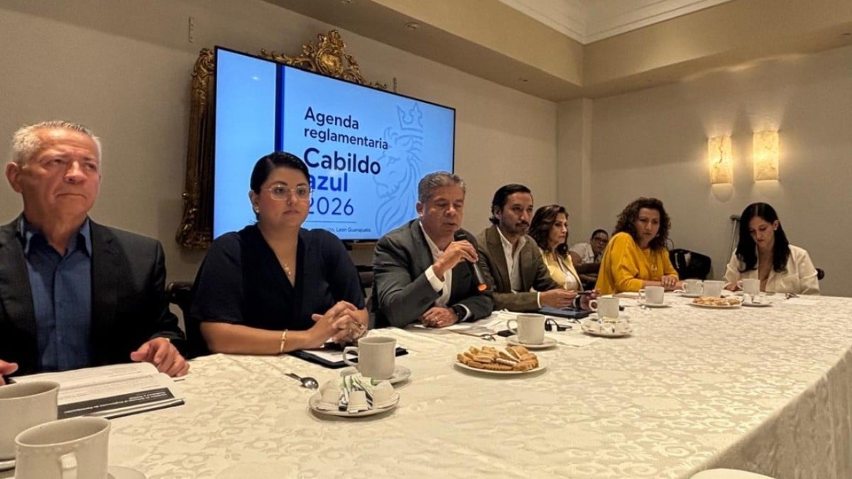 Buscan evitar uso político de programas sociales en León con un nuevo comité