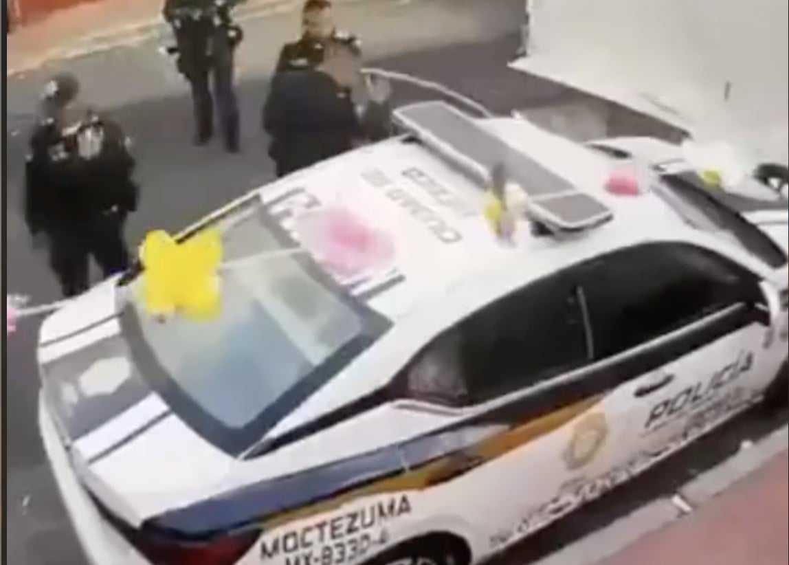 Investigan a mandos de la SSC tras video por presunta sustracción de mochilas entre policías