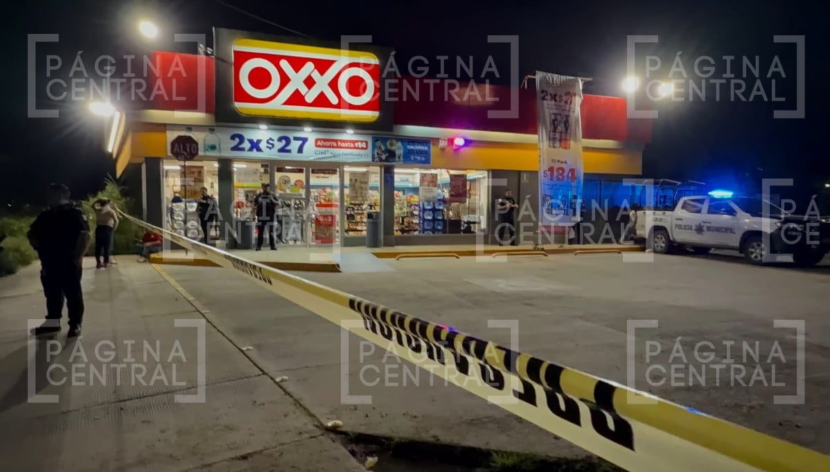 Mujer policía frustra asalto a Oxxo en Nuevo Amanecer y hiere a presunto ladrón