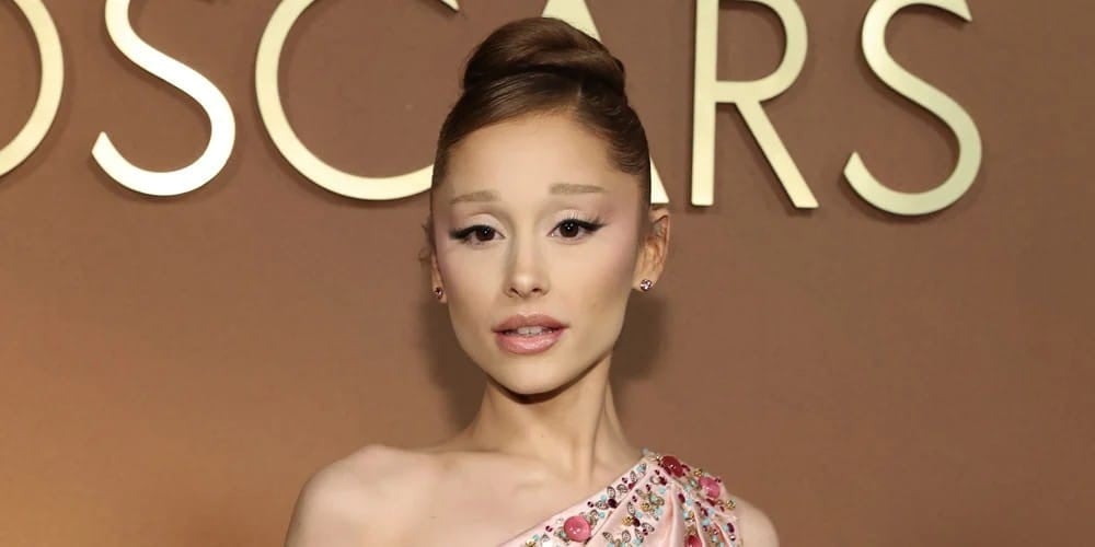 Se retira Ariana Grande
