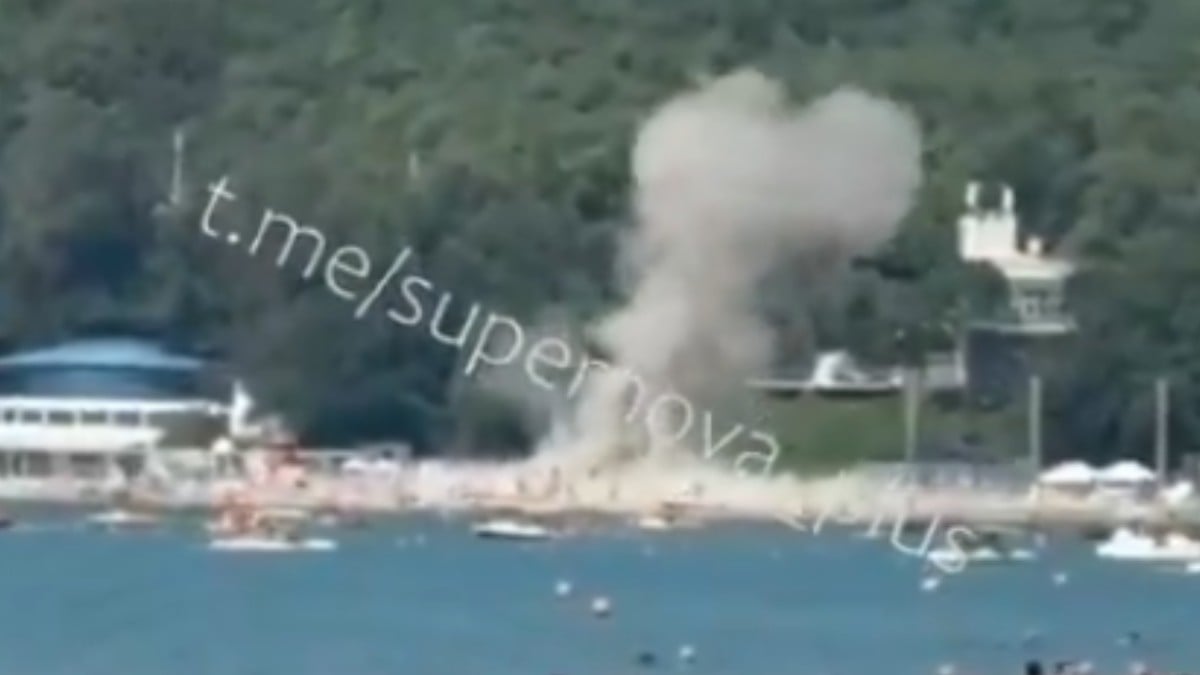 Dron explota en la playa