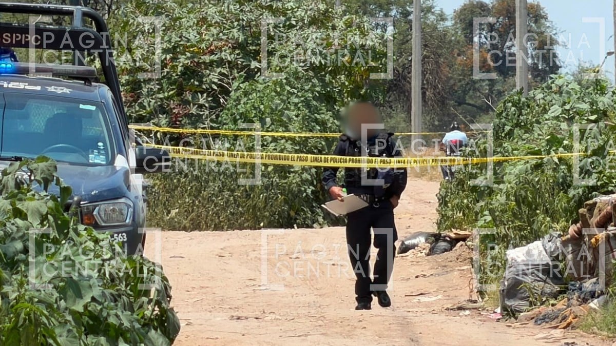 Vecinos iban por el Tajo a Santa Ana cuando encontraron un cuerpo en camino de terracería