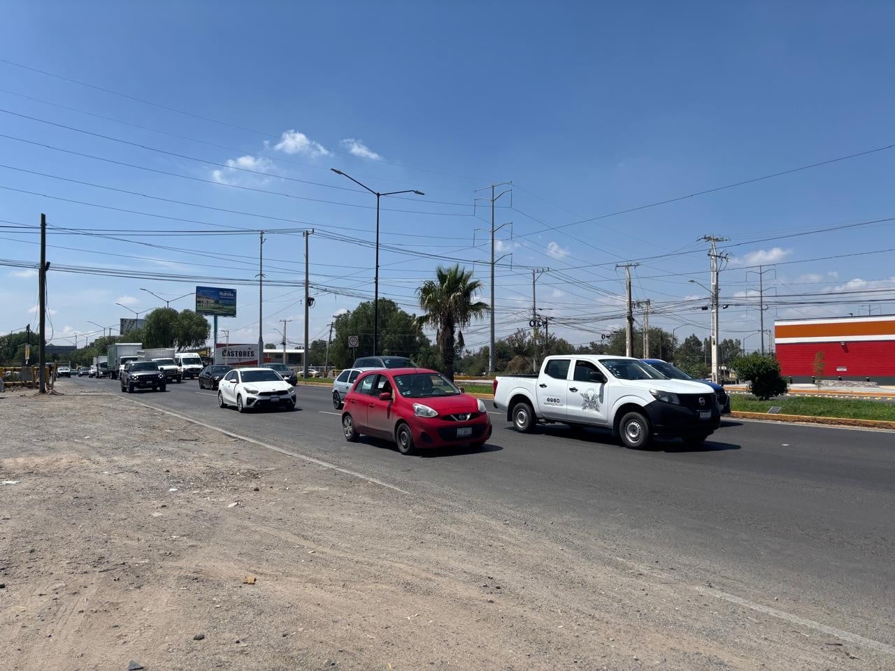 Obras detenidas Bulevar Aeropuerto
