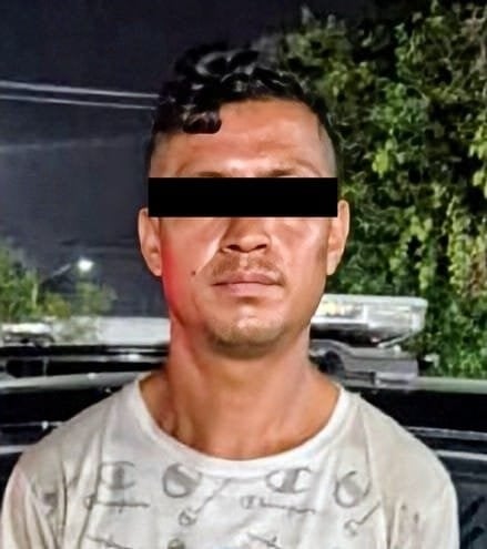 Detenido por empujar a un adulto mayor