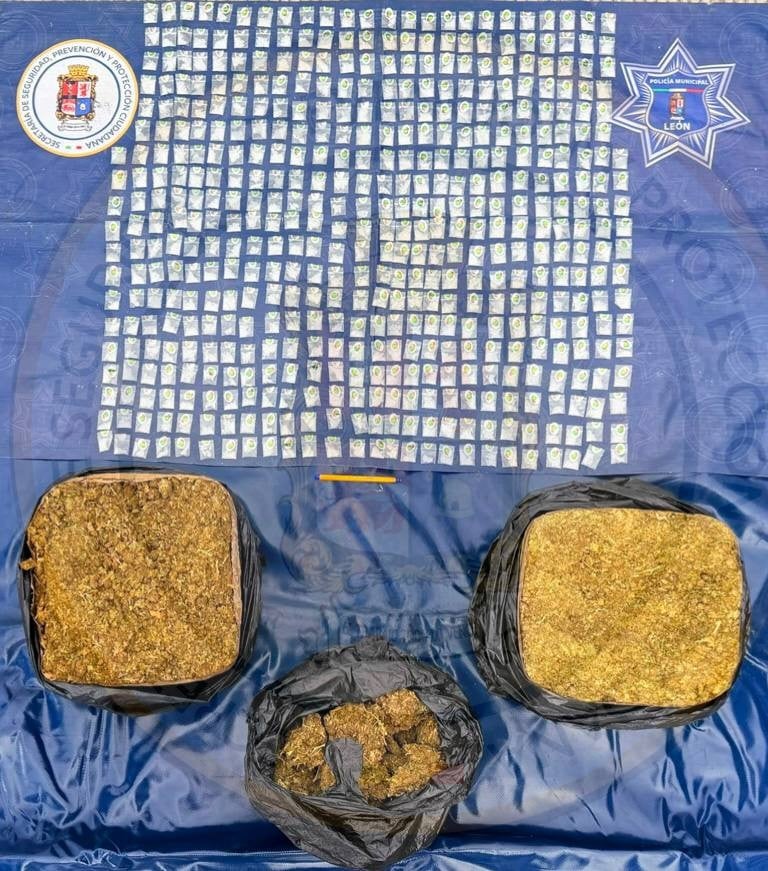 Detenidos en la Latinoamericana Detenidos en la Latinoamericana