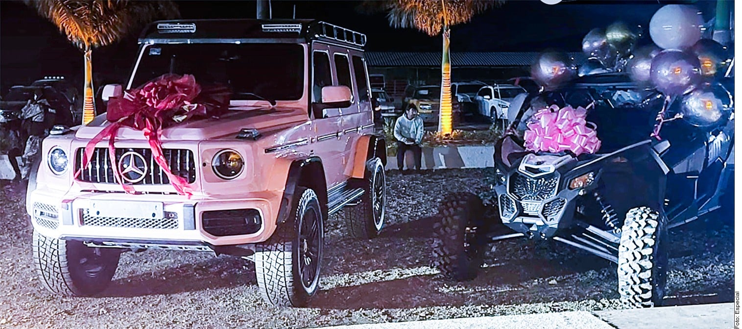 Caen criminales y familia y arde Michoacán