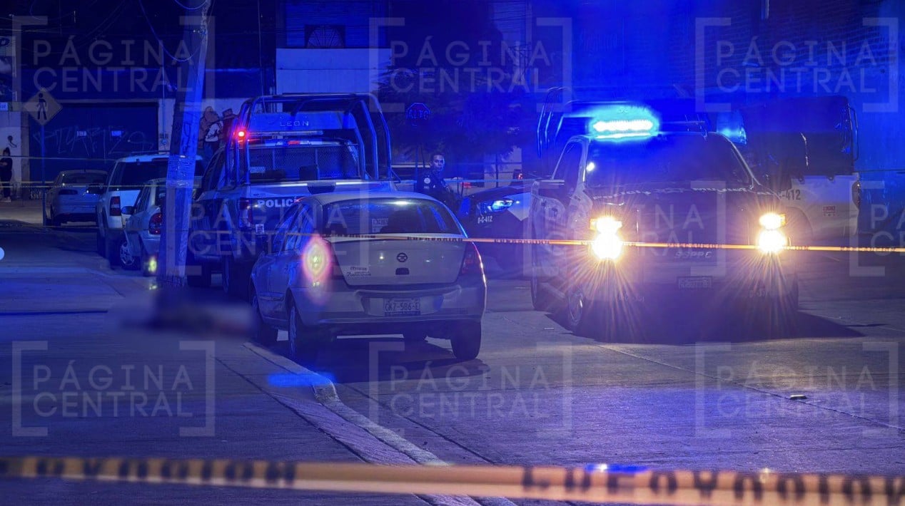 Asesinan a puñaladas a hombre y lo tiran en plena calle de Arboledas de Señora