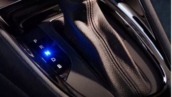 Cambiar a neutral en los semáforos en carro automático