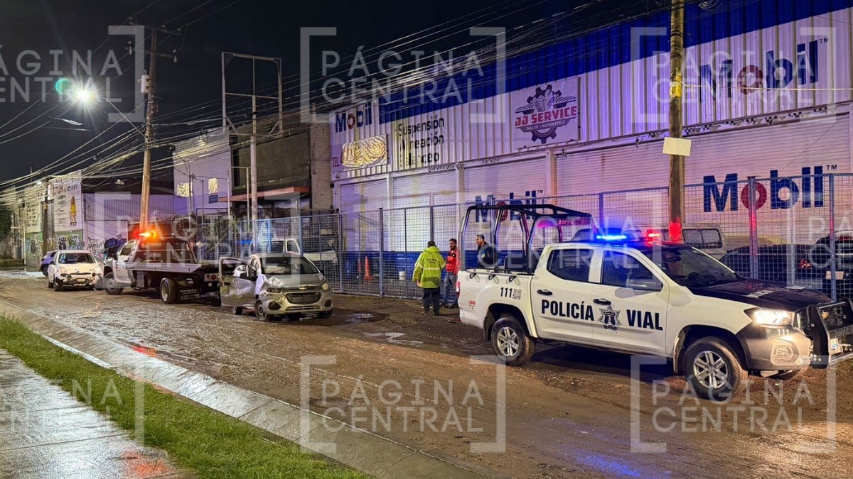 Volcadura en el San Juan Bosco