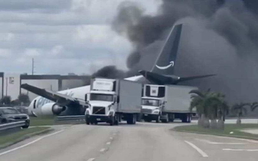 VIDEO Cae avión de Amazon y deja cinco muertos