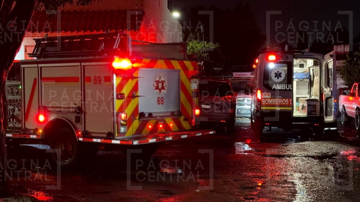 ¡Lucha por su vida en el hospital! Hombre recibe fuerte descarga eléctrica en Villas de San Juan