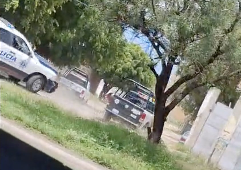 VIDEO Policías estaban en operativo cuando, ¡les robaron la patrulla!, esto pasó después