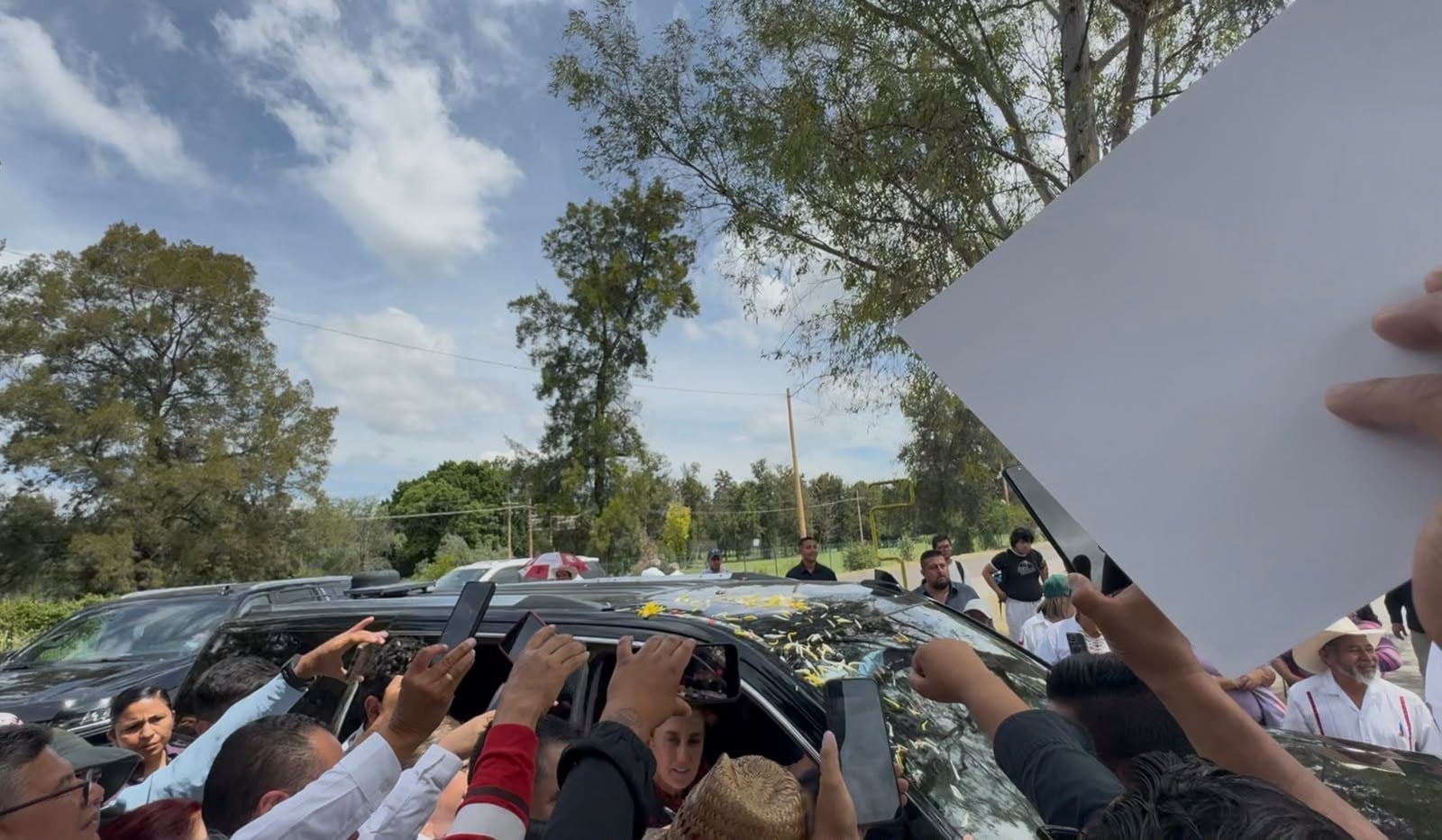 “Nadie nos paga”: colectivos de búsqueda piden a Presidenta apoyo en lugar de señalamientos
