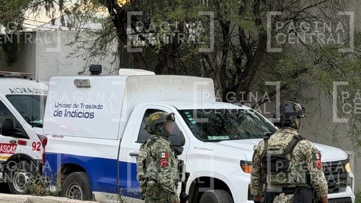 Mujer en un pozo