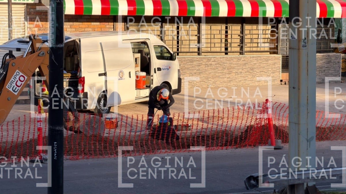 ¿Huele a gas? ¡Fuga! En este concurrido cruce requirió maniobras de emergencia